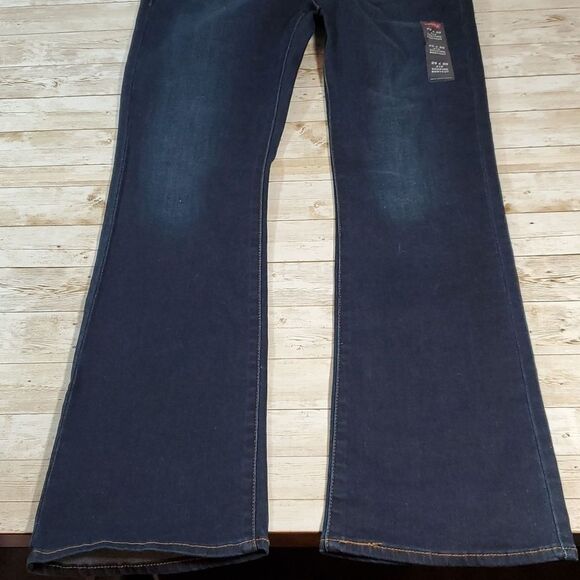 NEW NWT Levi’s 315 Shaping Bootcut Mid Rise Jeans Dark Wash Size 29" x‎ 30" - Picture 8 of 14
